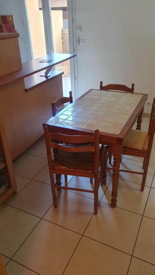 Appartement Centre Ville Saint-Raphael Bagian luar foto
