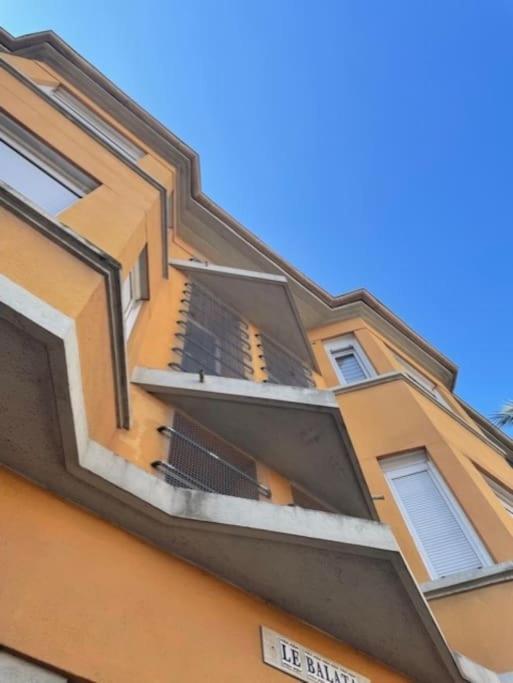 Appartement Centre Ville Saint-Raphael Bagian luar foto