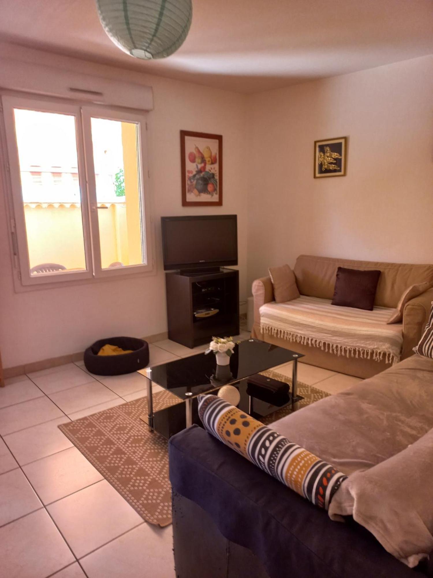 Appartement Centre Ville Saint-Raphael Bagian luar foto